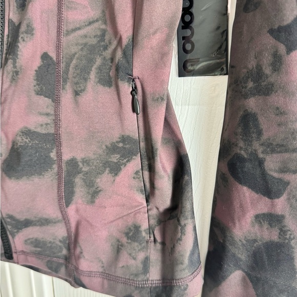 Mono B Athleisure Wear Jacket - Picture 4 of 10